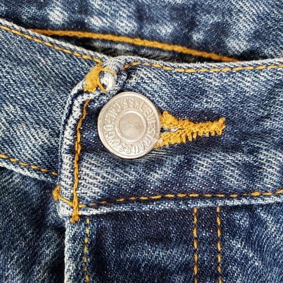 Levis 501 Jeans Mens 34x35 Blue Denim Button Fly Straight Medium Wash XX - Picture 4 of 15